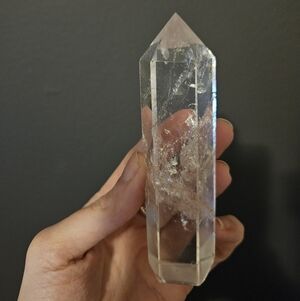 Natural Stone Clear Quartz Crystal Tower